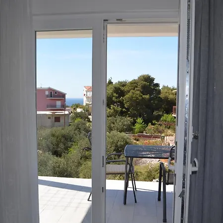 Apartmani Gracin Zorka Primosten Exterior photo