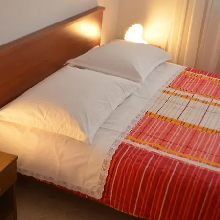 Apartmani Gracin Zorka Primosten Exterior photo