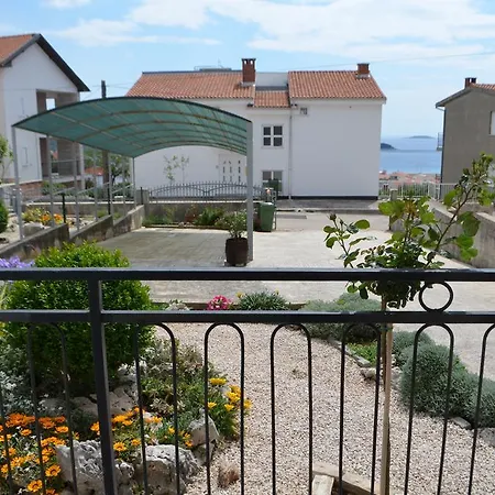 Apartmani Gracin Zorka Primosten Exterior photo