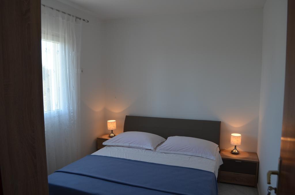 Apartmani Gracin Zorka Apartment *
