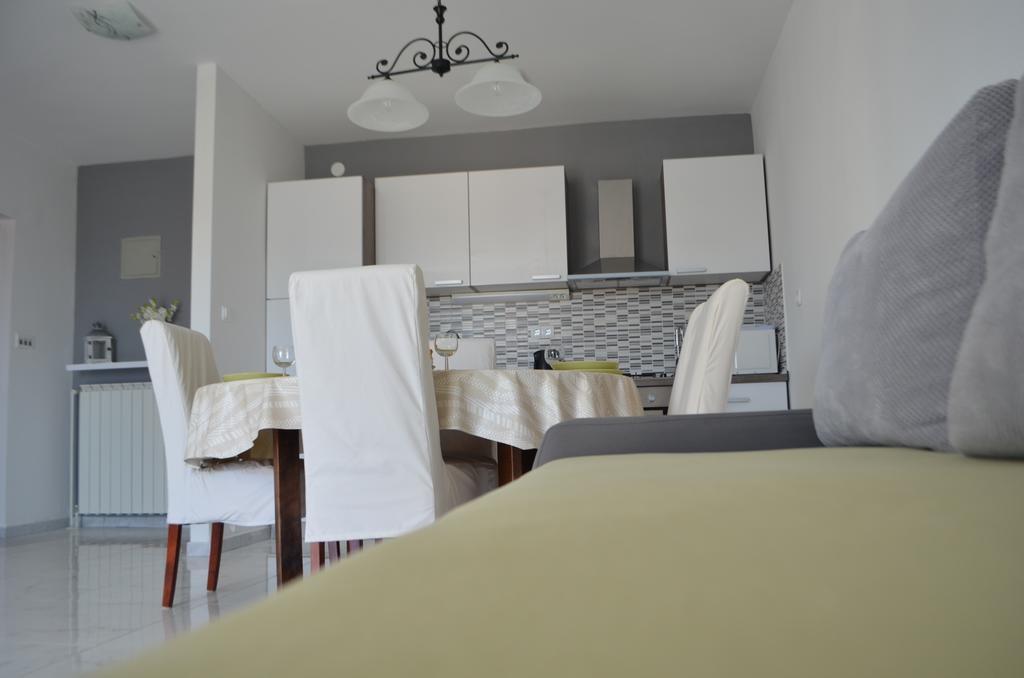 Apartmani Gracin Zorka Apartment *