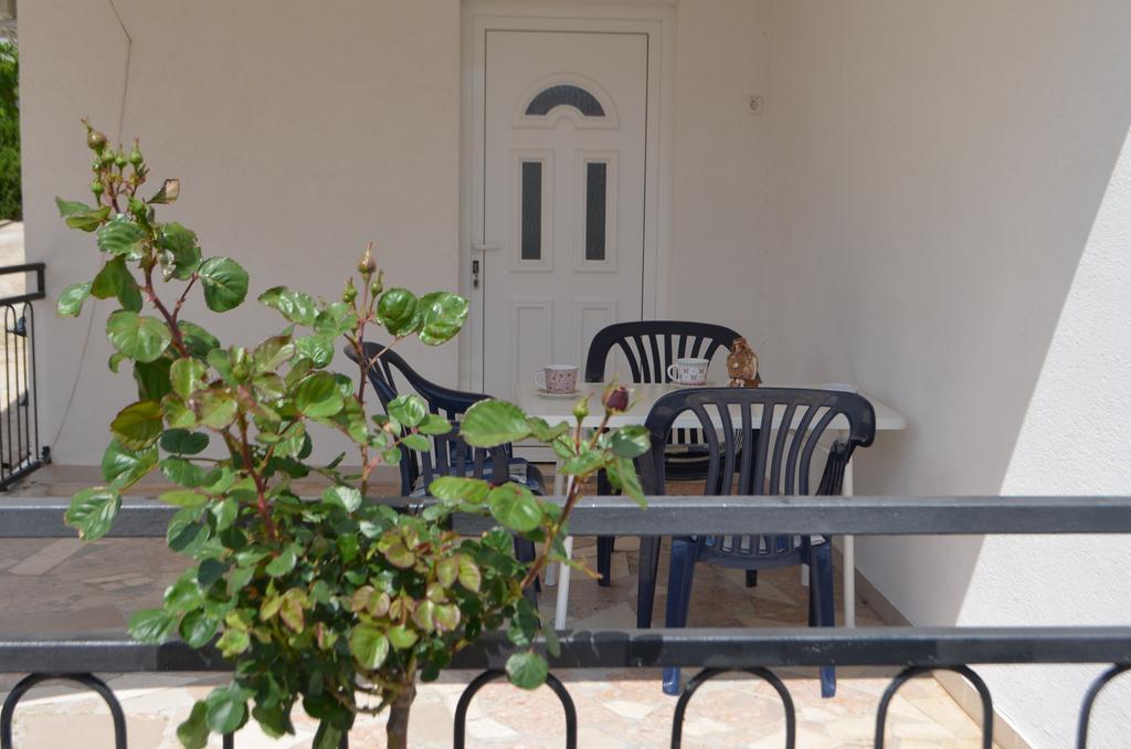 Apartmani Gracin Zorka Apartment *